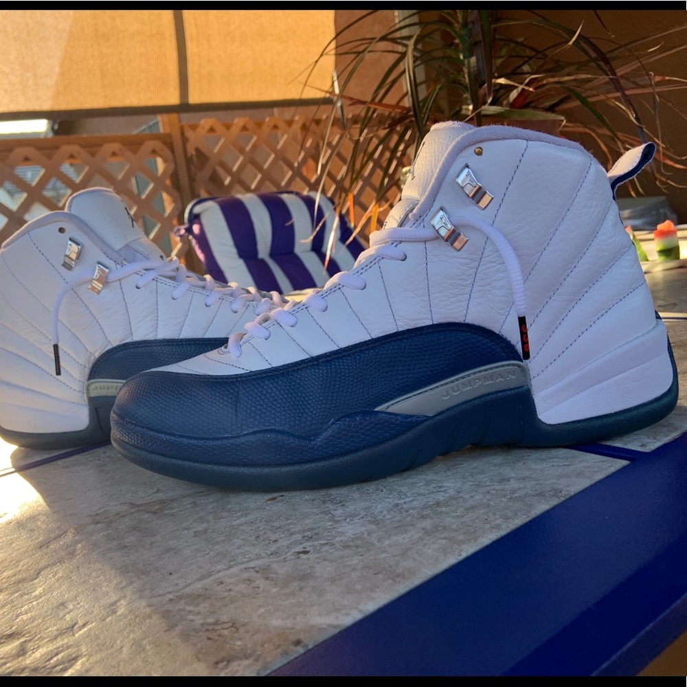 Jordan Retro 12 French Blues 2016s